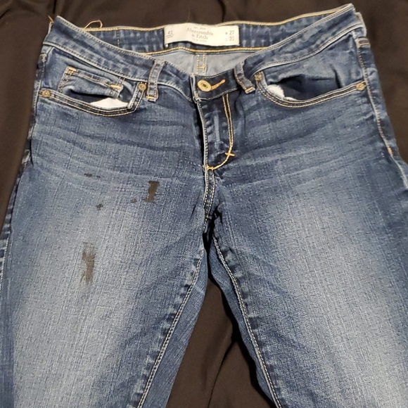 Hollister and Abercrombie jeans bundle - Picture 2 of 8